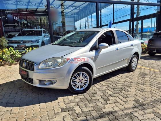 FIAT LINEA 1.8 ESSENCE 16V FLEX 4P AUTOMATIZADO